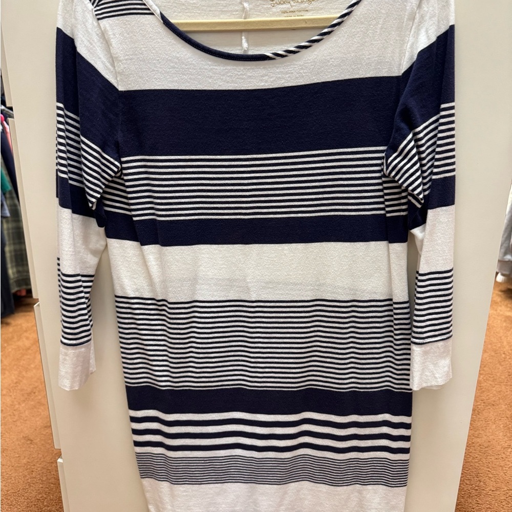 Lilly Pulitzer Navy and White Striped Top